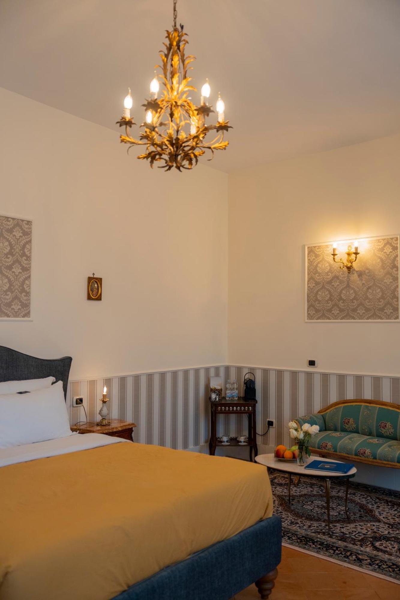 סלרנו Casa Santangelo Suites מראה חיצוני תמונה